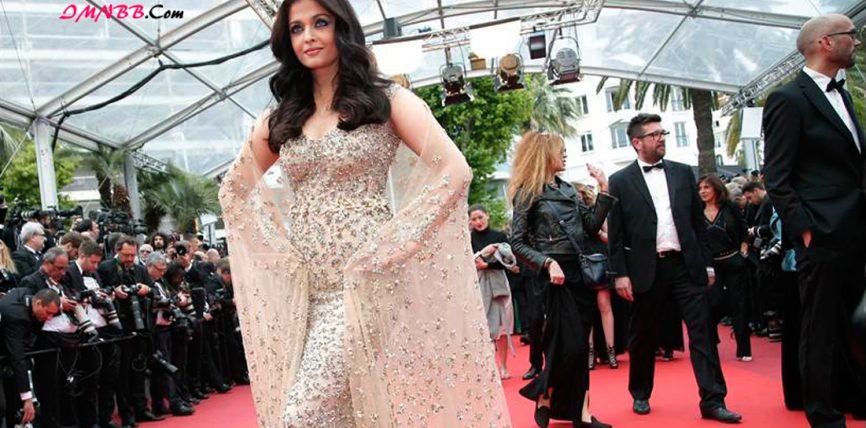 Cannes Film Festival 2016: Aishwarya Rai Bachchan Looks Stunning in A Golden Ali Younes Couture Gown